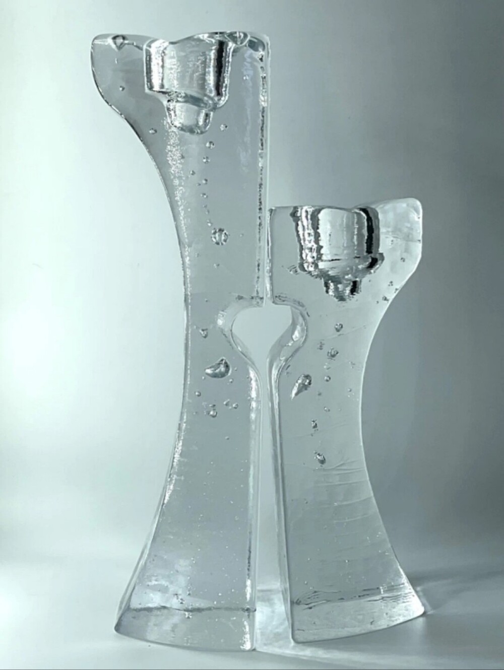 KOSTA BODA HEART CONNECT CANDLESTICKS CANDLE HOLDERS ART GLASS KJELL ENGMAN